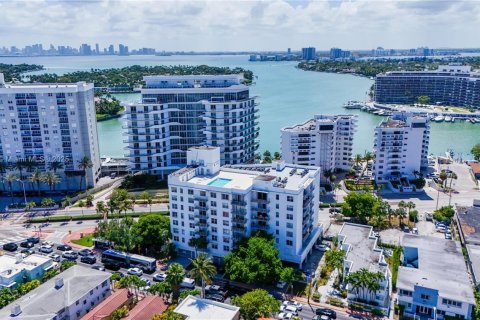 Condominio en venta en Miami Beach, Florida, 1 dormitorio, 84.08 m2 № 1661161 - foto 22