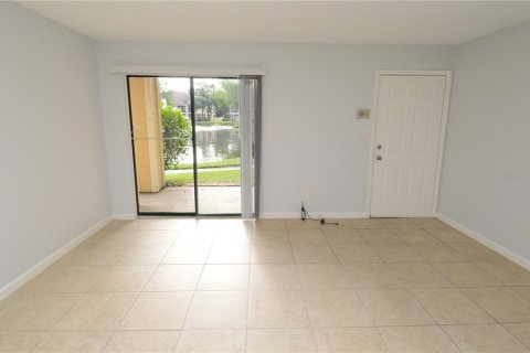 Copropriété à louer à Tampa, Floride: 2 chambres, 93.55 m2 № 2115438 - photo 15
