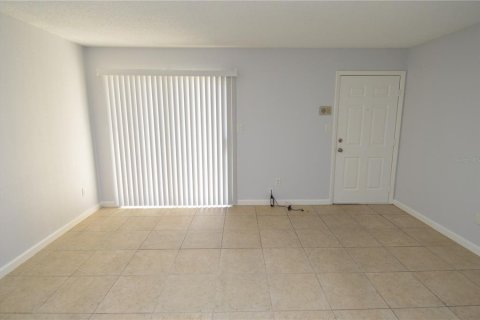 Copropriété à louer à Tampa, Floride: 2 chambres, 93.55 m2 № 2115438 - photo 16