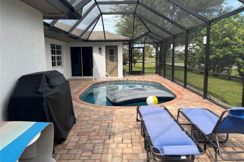 Casa en venta en Rotonda, Florida, 3 dormitorios, 244.8 m2 № 1900970 - foto 2