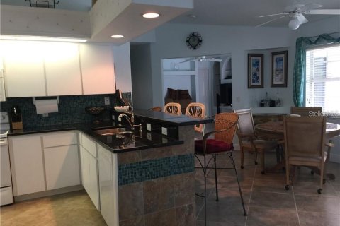 Casa en venta en Rotonda, Florida, 3 dormitorios, 244.8 m2 № 1900970 - foto 5