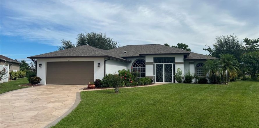 Casa en Rotonda, Florida 3 dormitorios, 244.8 m2 № 1900970