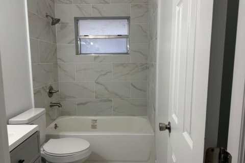 Appartement à louer à Plantation, Floride: 1 chambre, 69.49 m2 № 2393336 - photo 7