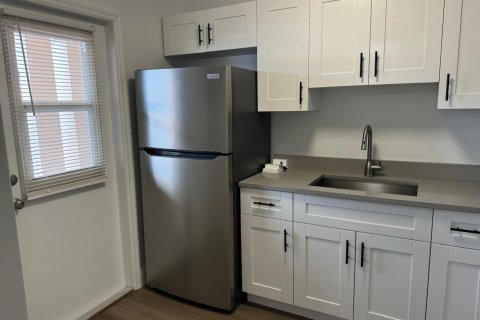 Appartement à louer à Plantation, Floride: 1 chambre, 69.49 m2 № 2393336 - photo 2