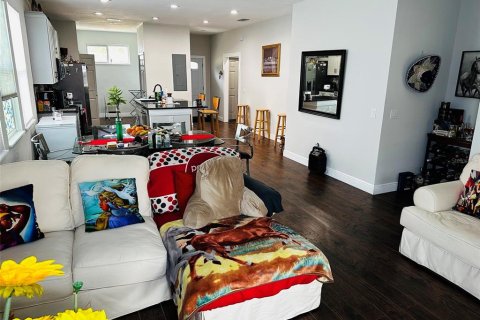 Casa en venta en DeLand, Florida, 3 dormitorios, 135.54 m2 № 2131100 - foto 6