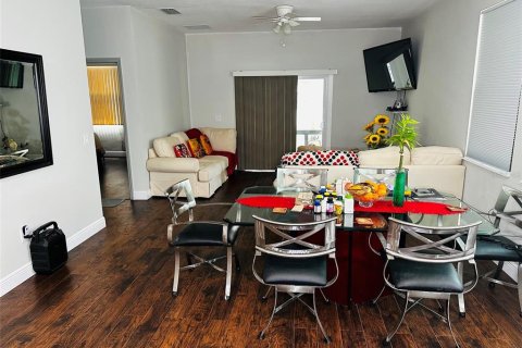 Casa en venta en DeLand, Florida, 3 dormitorios, 135.54 m2 № 2131100 - foto 5