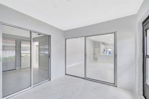 House in Boca Raton, Florida 2 bedrooms, 102.19 sq.m. № 1726345 - photo 13