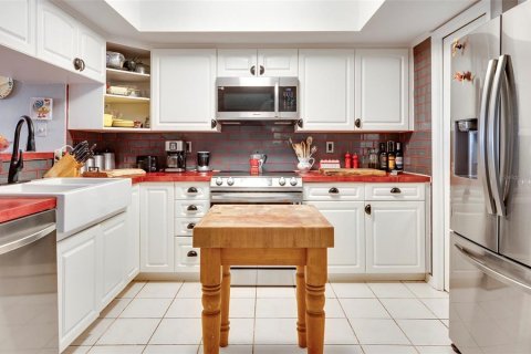 Townhouse in Seminole, Florida 3 bedrooms, 162.49 sq.m. № 1734746 - photo 26