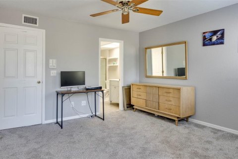 Townhouse in Seminole, Florida 3 bedrooms, 162.49 sq.m. № 1734746 - photo 22