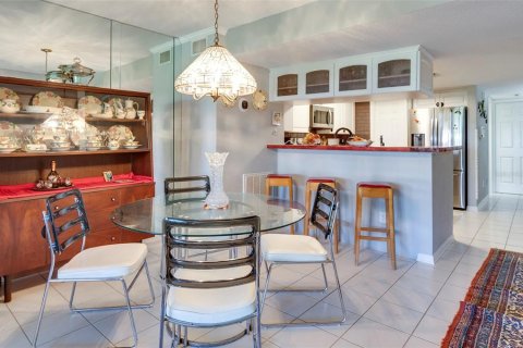 Townhouse in Seminole, Florida 3 bedrooms, 162.49 sq.m. № 1734746 - photo 29