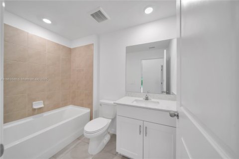 Villa ou maison à louer à Fort Myers, Floride: 3 chambres, 134.52 m2 № 1891188 - photo 23