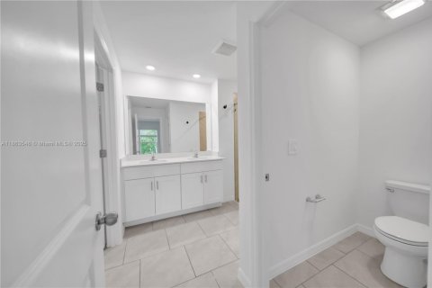 Villa ou maison à louer à Fort Myers, Floride: 3 chambres, 134.52 m2 № 1891188 - photo 20