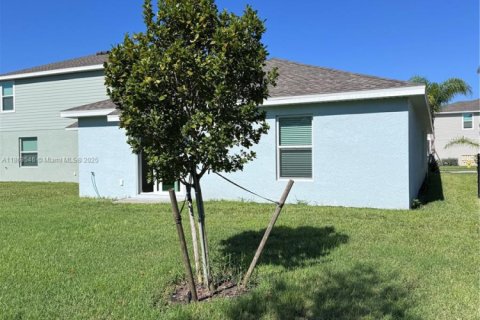 Villa ou maison à louer à Fort Myers, Floride: 3 chambres, 134.52 m2 № 1891188 - photo 9
