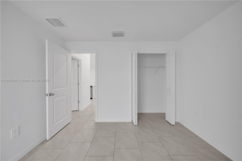 Villa ou maison à louer à Fort Myers, Floride: 3 chambres, 134.52 m2 № 1891188 - photo 19