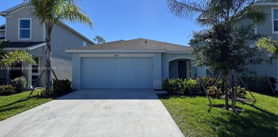 Casa en Fort Myers, Florida 3 dormitorios, 134.52 m2 № 1891188