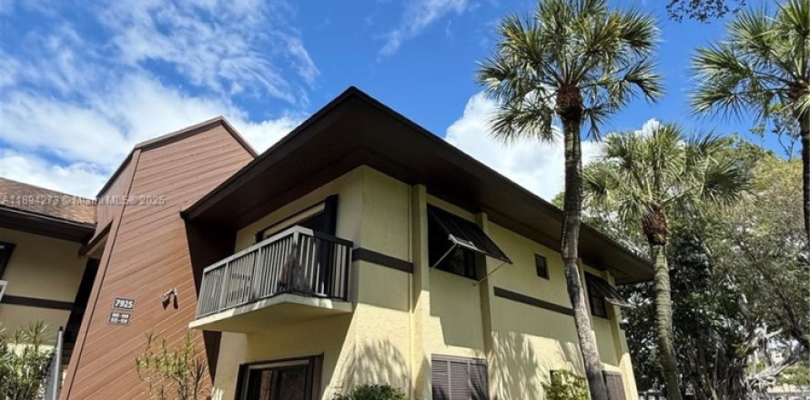 Condo à Miami, Floride, 2 chambres  № 1949909