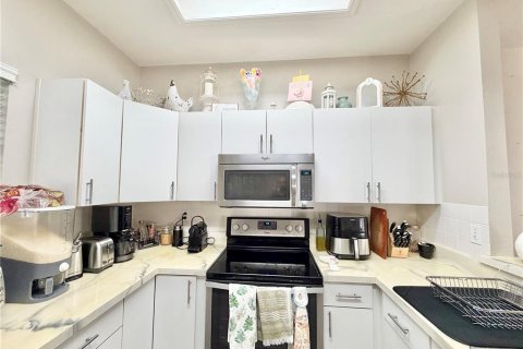 House in Gainesville, Florida 2 bedrooms, 104.14 sq.m. № 2143052 - photo 10