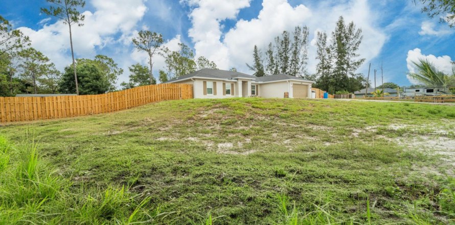 Casa en Loxahatchee Groves, Florida 4 dormitorios, 198.16 m2 № 1222533