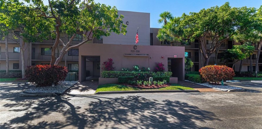 Condo à Tamarac, Floride, 2 chambres  № 2084433