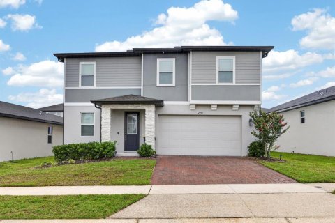 House in Minneola, Florida 4 bedrooms, 241.64 sq.m. № 2200589