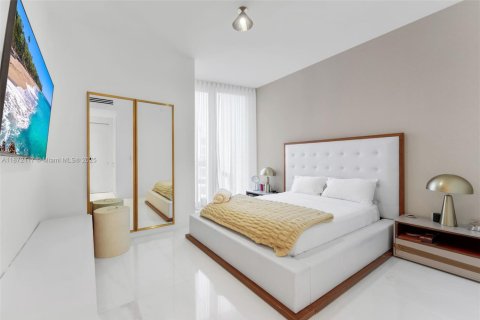Купить кондоминиум в Майами, Флорида 4 спальни, 298.59м2, № 1920423 - фото 15