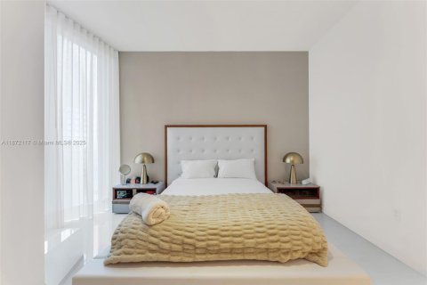 Купить кондоминиум в Майами, Флорида 4 спальни, 298.59м2, № 1920423 - фото 16