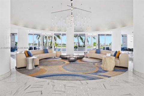 Condominio en venta en Miami Beach, Florida, 50.45 m2 № 2184182 - foto 16