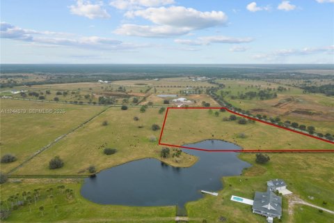 Terrain à vendre à Okeechobee, Floride № 2001094 - photo 10