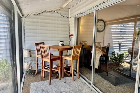 House in Palm Harbor, Florida 2 bedrooms, 90.67 sq.m. № 2215508 - photo 21