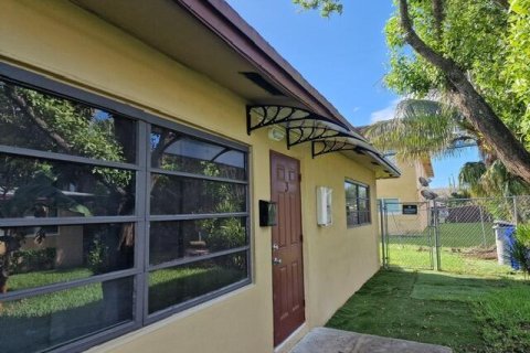 Apartment in Pompano Beach, Florida 2 bedrooms, 92.9 sq.m. № 2086501 - photo 11