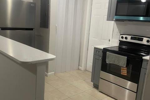Apartment in Pompano Beach, Florida 2 bedrooms, 92.9 sq.m. № 2086501 - photo 5