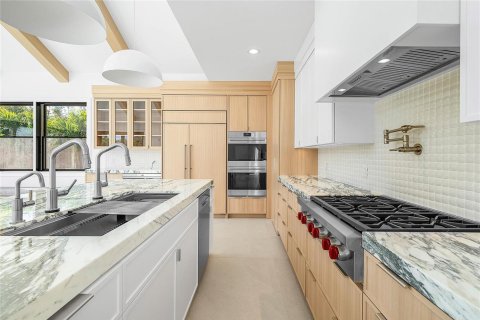 Villa ou maison à vendre à Jupiter, Floride: 5 chambres, 358.05 m2 № 2185314 - photo 10