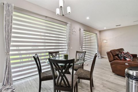 House in Tampa, Florida 7 bedrooms, 512.63 sq.m. № 1791589 - photo 20