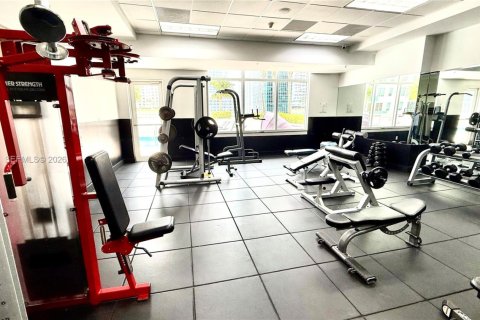 Condominio en venta en Miami, Florida, 39.48 m2 № 2056755 - foto 16