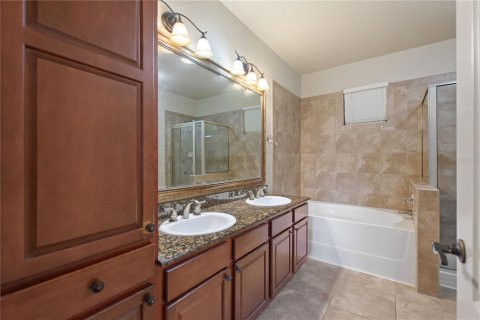 Condo in Davenport, Florida, 3 bedrooms  № 1885258 - photo 16