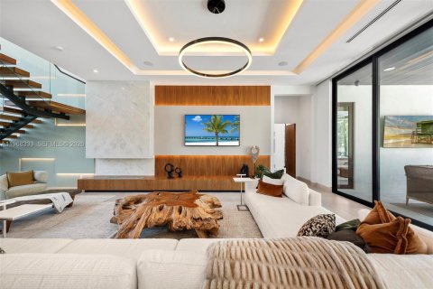 House in Fort Lauderdale, Florida 6 bedrooms, 682 sq.m. № 2029477 - photo 29
