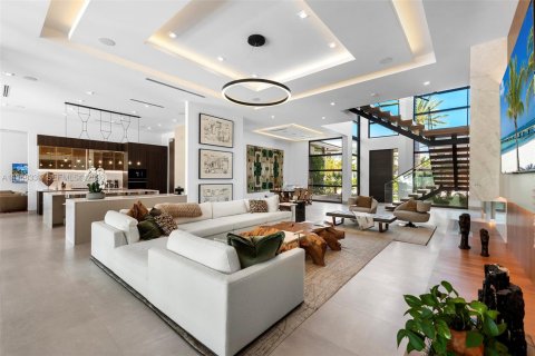 House in Fort Lauderdale, Florida 6 bedrooms, 682 sq.m. № 2029477 - photo 23