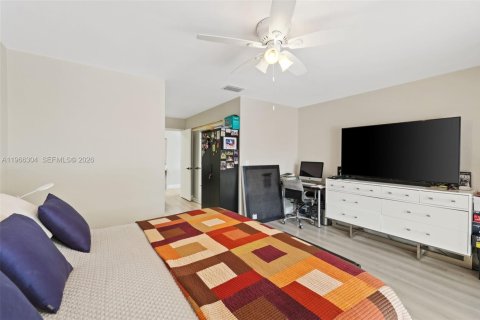 Copropriété à vendre à Tamarac, Floride: 3 chambres, 136.47 m2 № 2028121 - photo 19