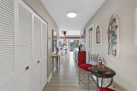 Copropriété à vendre à Tamarac, Floride: 3 chambres, 136.47 m2 № 2028121 - photo 2