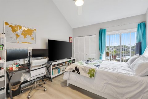 Copropriété à vendre à Tamarac, Floride: 3 chambres, 136.47 m2 № 2028121 - photo 23