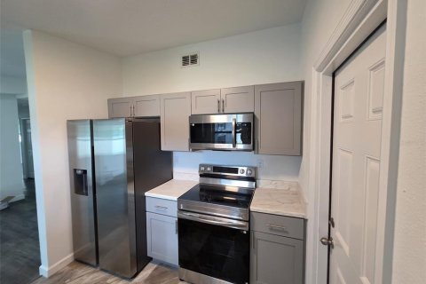 Casa en venta en Orlando, Florida, 3 dormitorios, 120.77 m2 № 1914457 - foto 11