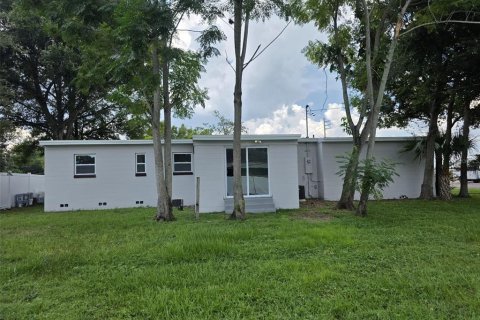 Casa en venta en Orlando, Florida, 3 dormitorios, 120.77 m2 № 1914457 - foto 4