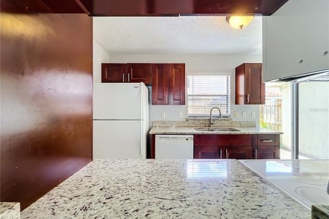 Adosado en alquiler en Orlando, Florida, 2 dormitorios, 102.56 m2 № 2198628 - foto 8