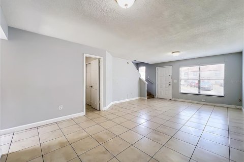 Adosado en alquiler en Orlando, Florida, 2 dormitorios, 102.56 m2 № 2198628 - foto 6