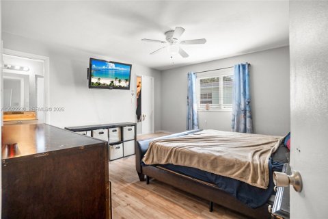 Casa en venta en Margate, Florida, 3 dormitorios, 166.67 m2 № 2260472 - foto 25