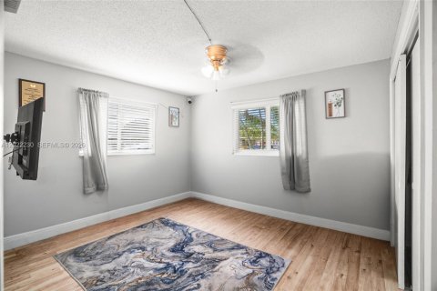 Casa en venta en Margate, Florida, 3 dormitorios, 166.67 m2 № 2260472 - foto 14