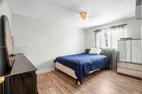 Casa en venta en Margate, Florida, 3 dormitorios, 166.67 m2 № 2260472 - foto 11