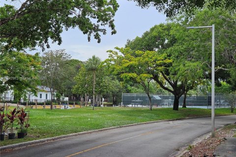 Copropriété à louer à Fort Lauderdale, Floride: 2 chambres, 116.13 m2 № 1999276 - photo 30