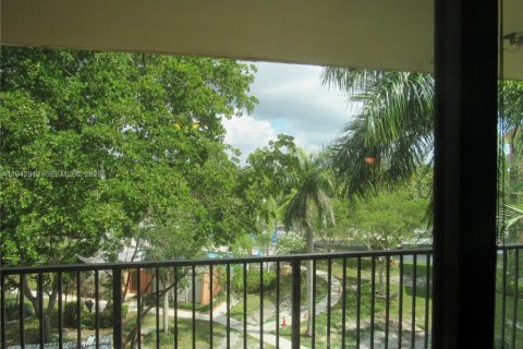 Copropriété à louer à Fort Lauderdale, Floride: 2 chambres, 116.13 m2 № 1999276 - photo 26