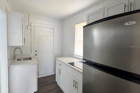 Casa en venta en Orlando, Florida, 2 dormitorios, 74.32 m2 № 2202784 - foto 7